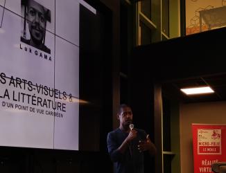 Photo of a public lecture I've made about art and literature in the Caribbean